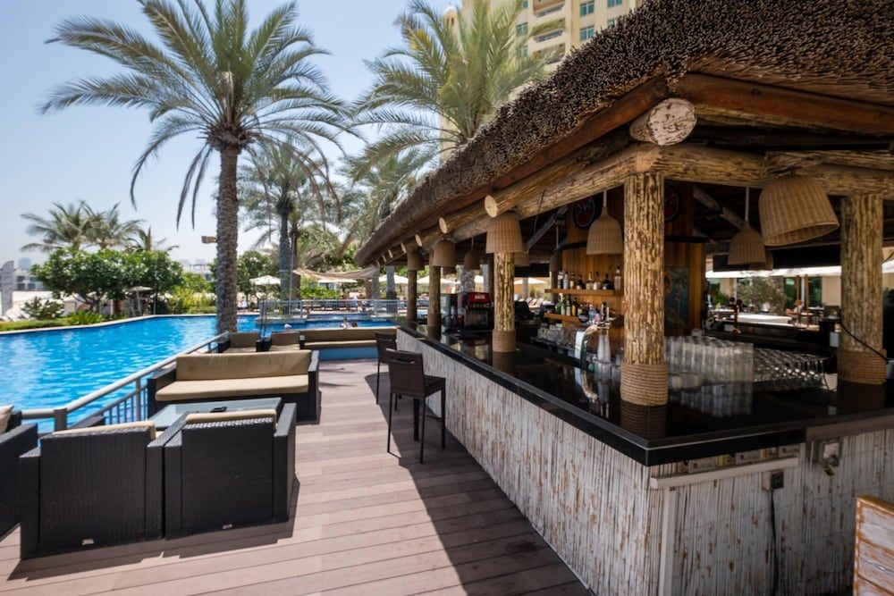 undefined Luxurious 2 Bed Apt on Palm Jumeirah 3