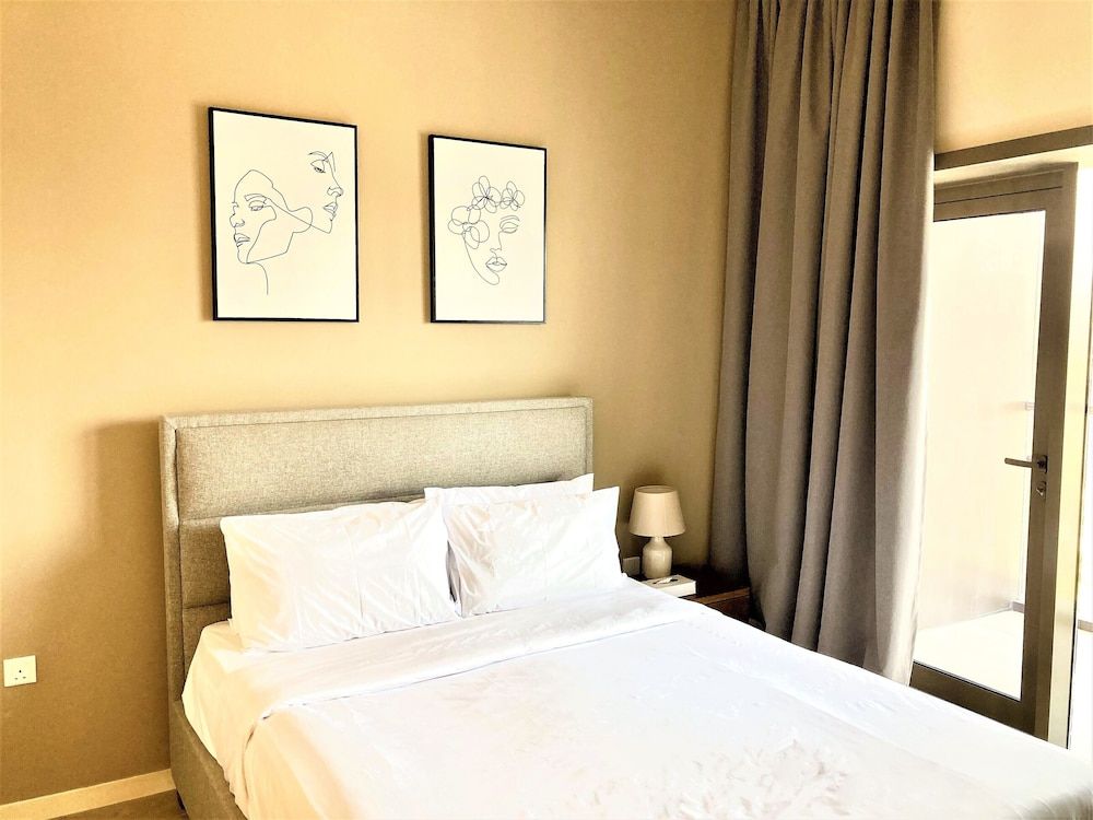 undefined Stunning Living in Park View JVC Dubai 6