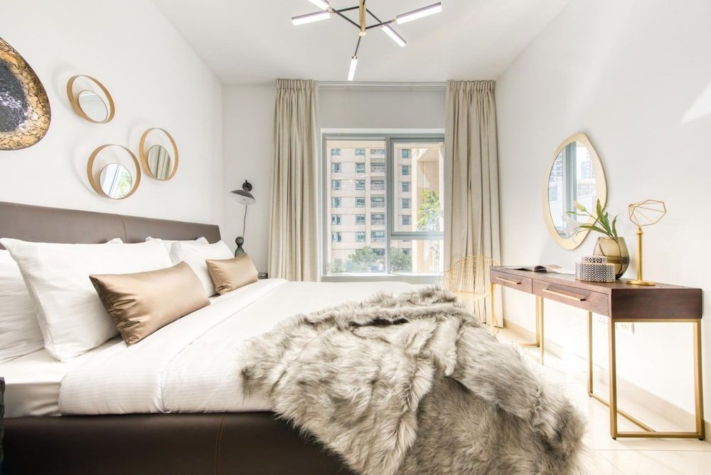 Radiant Urban Retreat With Iconic Burj Khalifa Vws Apartment 11