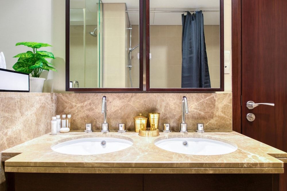 Radiant Urban Retreat With Iconic Burj Khalifa Vws Apartment 23