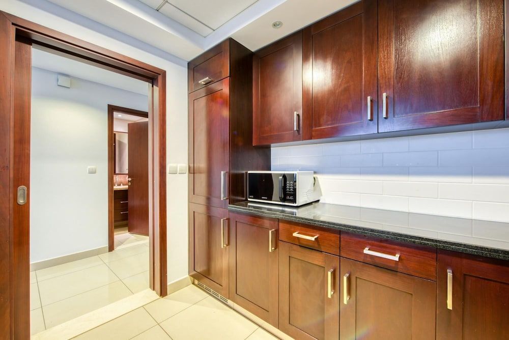 Radiant Urban Retreat With Iconic Burj Khalifa Vws Apartment 28