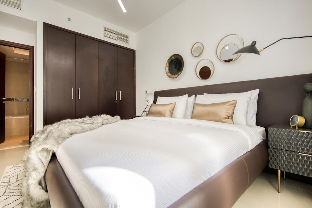 Radiant Urban Retreat With Iconic Burj Khalifa Vws Apartment 12