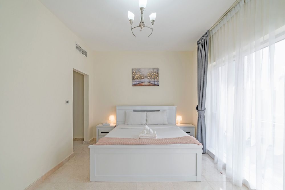 undefined Spacious 2bedroom in the Heart of Business Bay 7