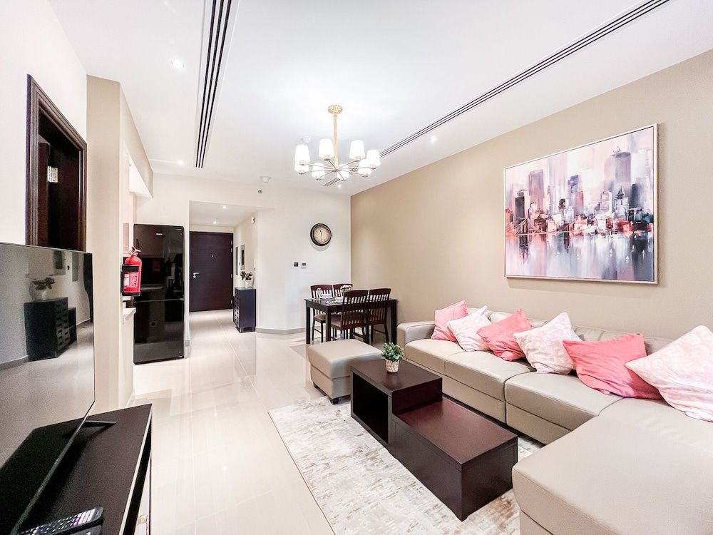 Luton Vacation Homes - Elite Downtown Residence