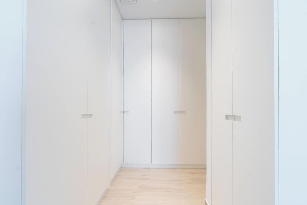 undefined Whitesage - Chic Home in the Heart of JVC with Designer Pool 7