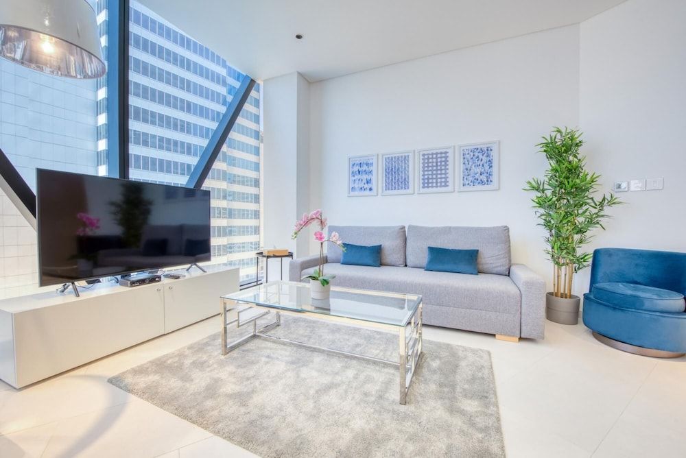 Well Connected Luxury Apt w Waterway Vws Apartment 7