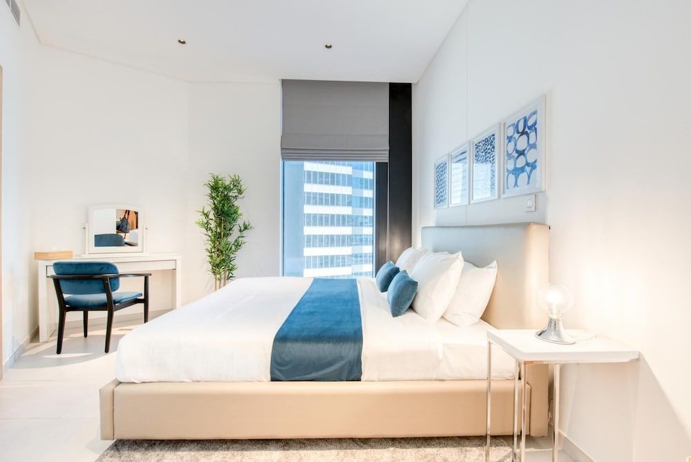 Well Connected Luxury Apt w Waterway Vws Apartment 10