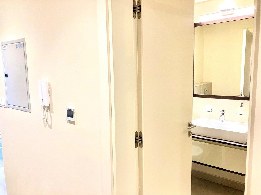 Amazing Living in Park View JVC Apartment (0 Bedroom) 9