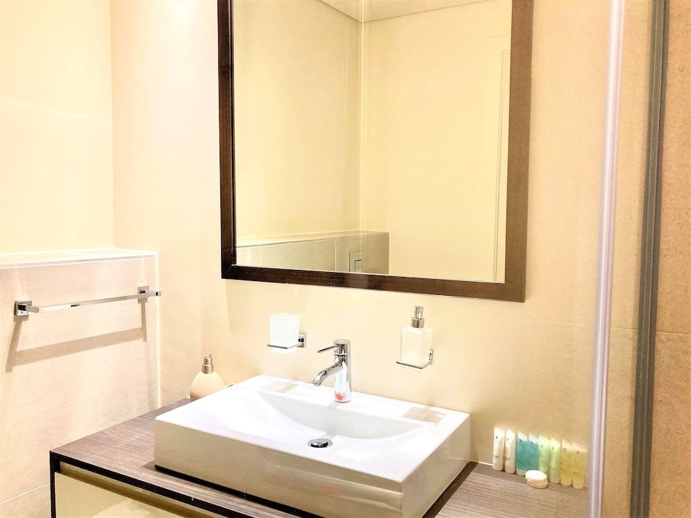 Amazing Living in Park View JVC Apartment (0 Bedroom) 10