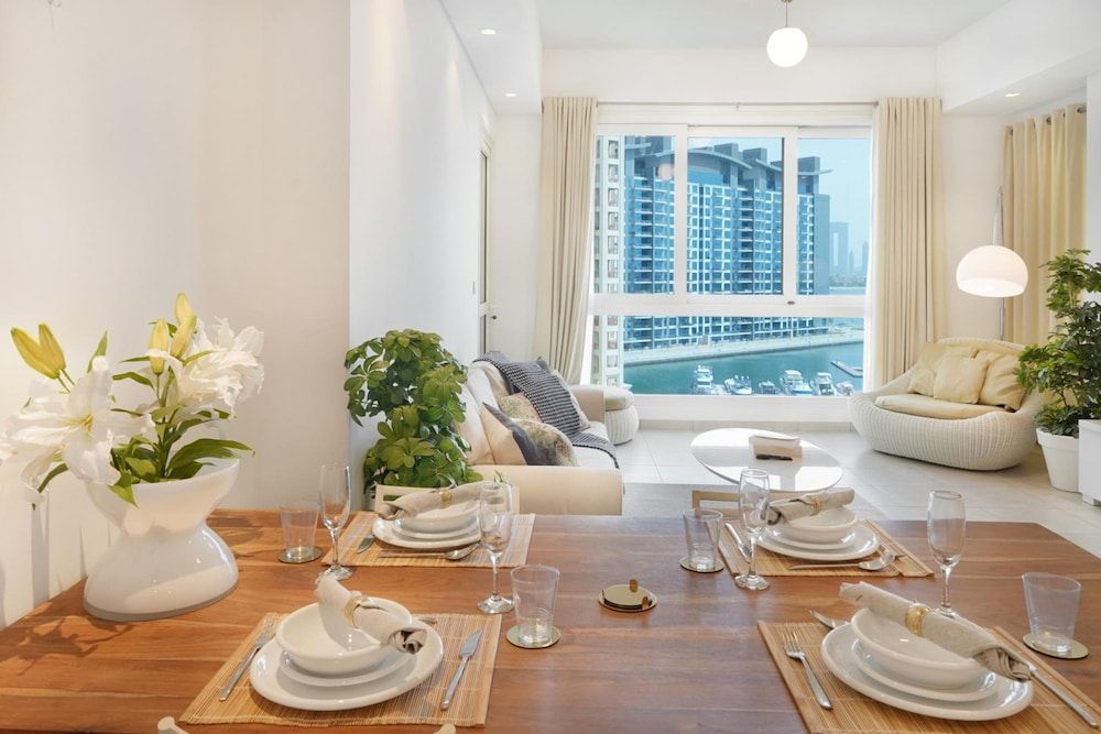 undefined Modern and Airy 2BR in Palm Jumeirah 5