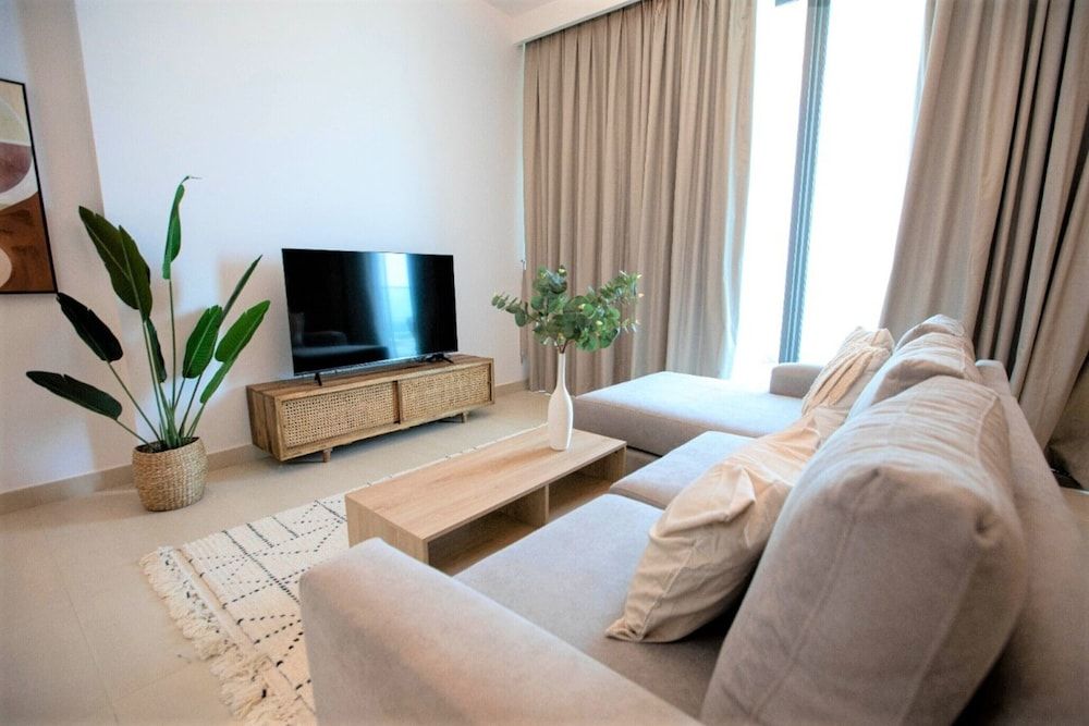 Luxurious Downtown Views With Dubai Mall Access Apartment (1 Bedroom) 12