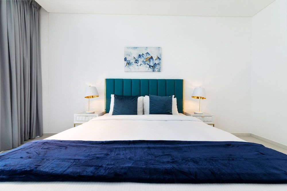 Marquise Square - 1014 - DT House 17