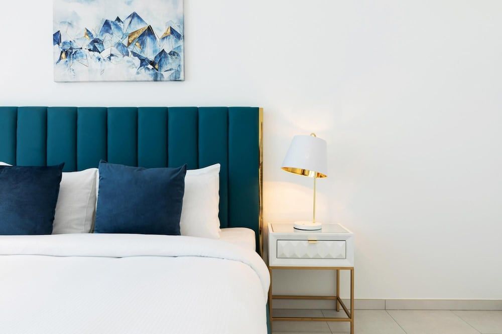 Marquise Square - 1014 - DT House 18