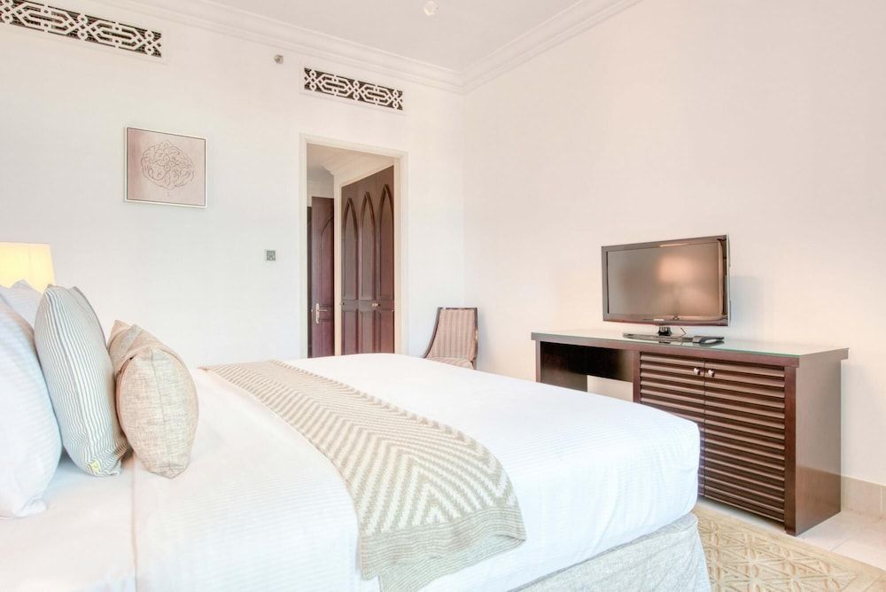 Elite Apt Connected to Dubai Mall Burj Khalifa Apartment 12