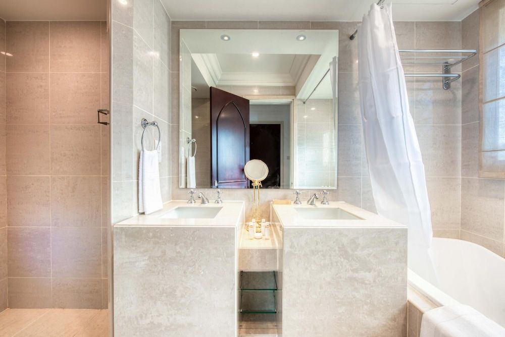 Elite Apt Connected to Dubai Mall Burj Khalifa Apartment 21