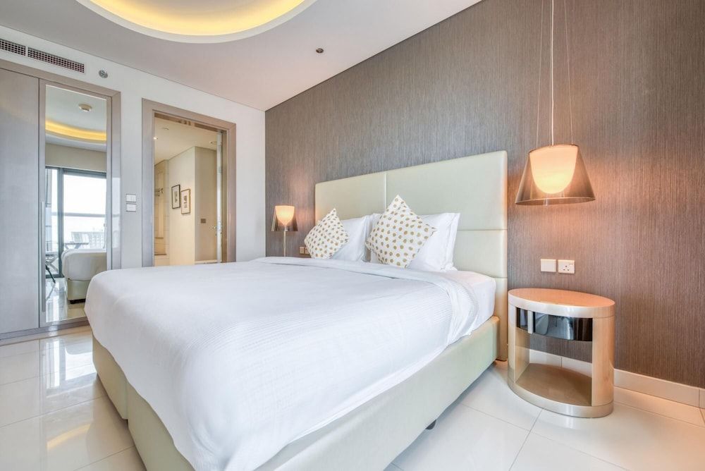 Cool Dubai Apt Next Burj Khalifa Design District Apartment 2