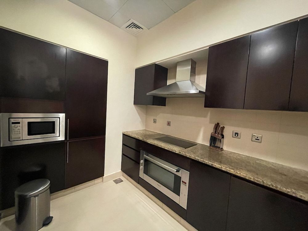 Tiara Residence Deluxe Apartment 5