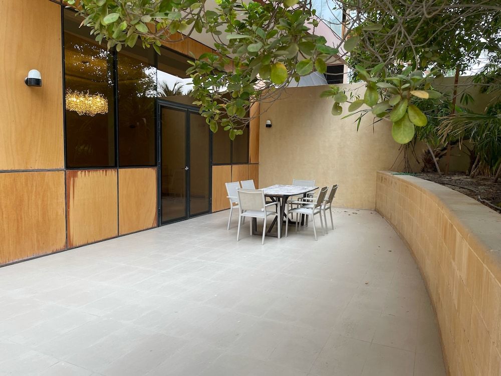 Tiara Residence Deluxe Apartment 10