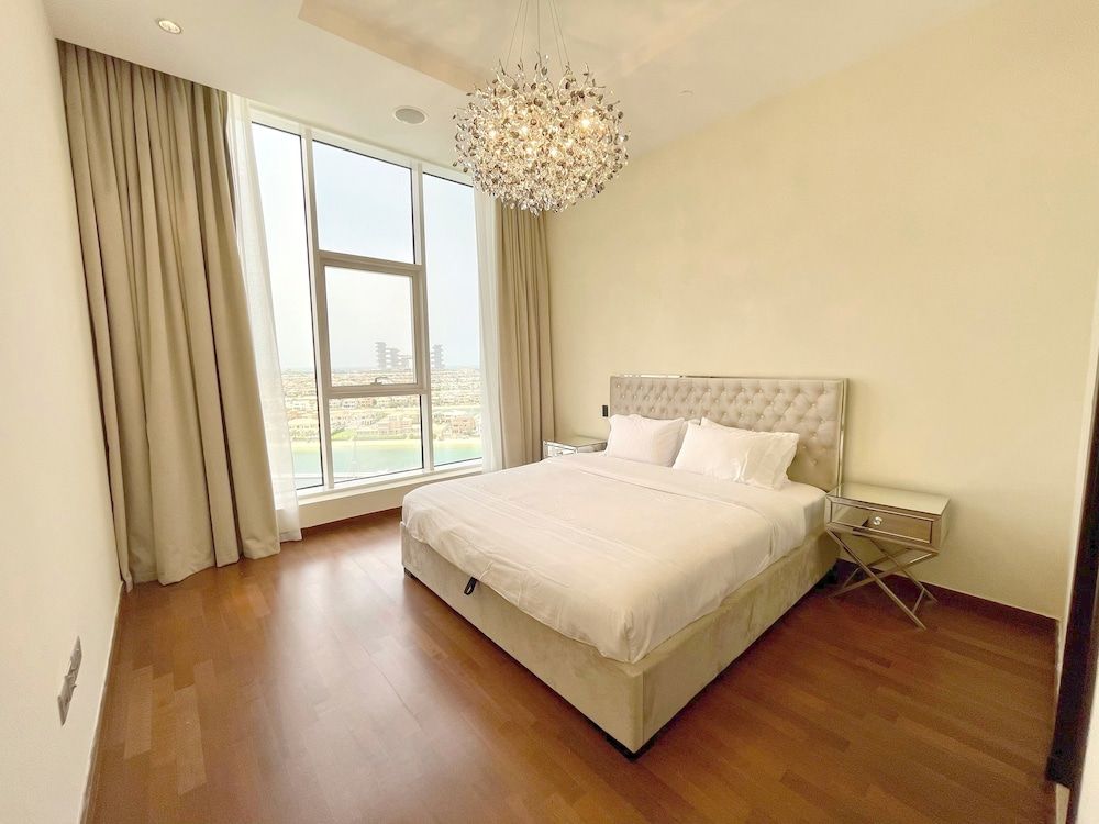 Tiara Residence Panoramic Apartment 5