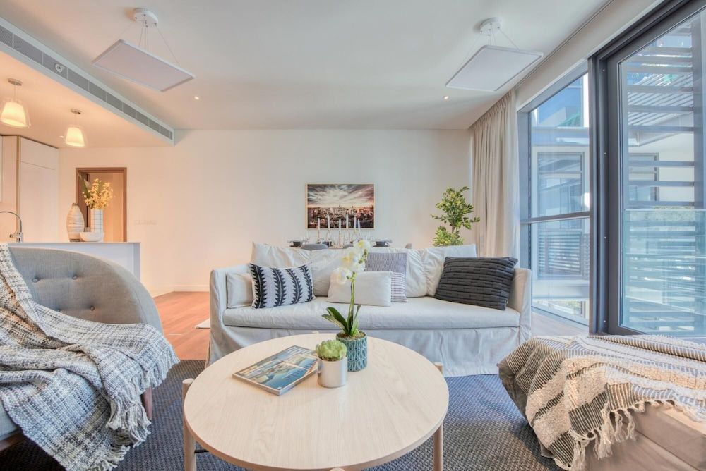 Apt w Dubai Luxury Experience Nxt to Burj Khalifa Apartment 73