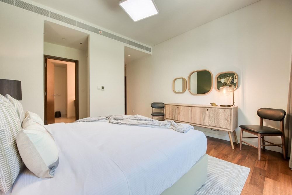 Apt w Dubai Luxury Experience Nxt to Burj Khalifa Apartment 57