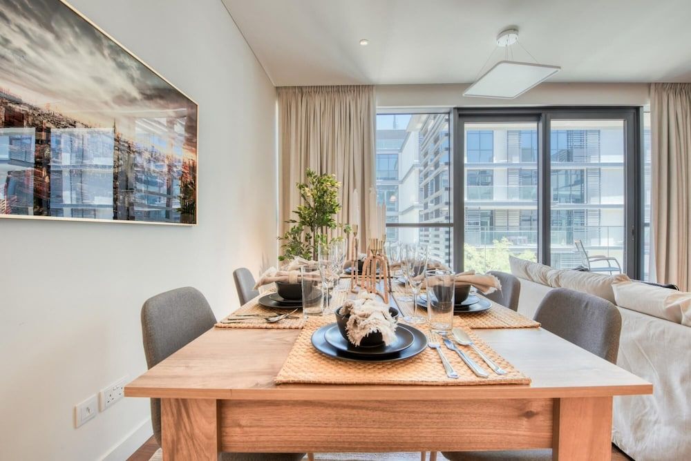 Apt w Dubai Luxury Experience Nxt to Burj Khalifa Apartment 13