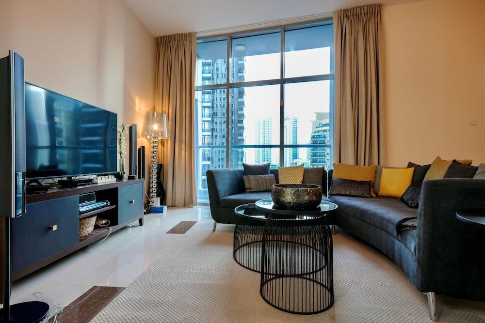 undefined Beautiful Chic Apt w Full Marina View Nxt 2 Beach 10