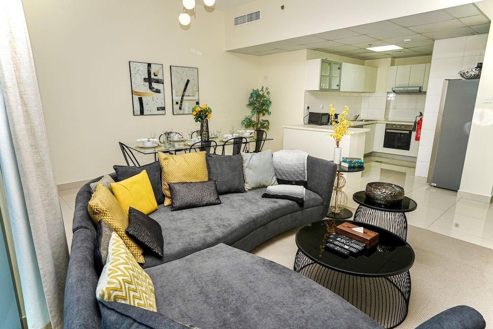 undefined Beautiful Chic Apt w Full Marina View Nxt 2 Beach 9