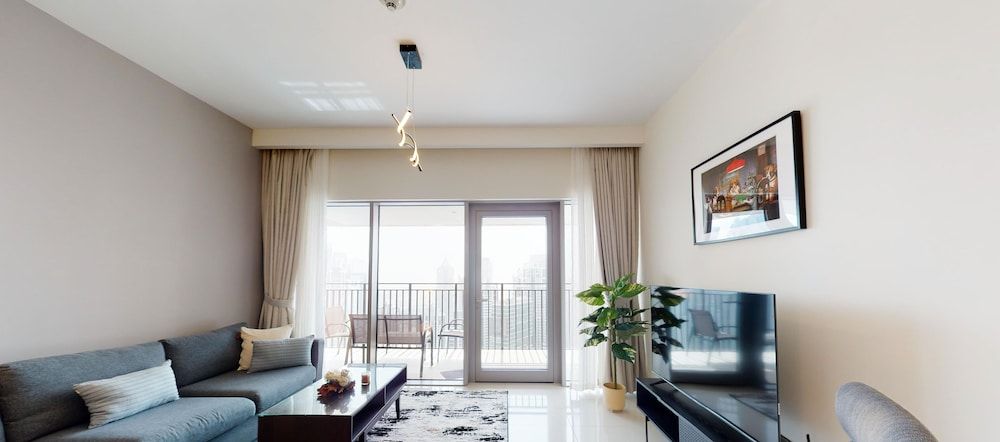 SuperHost - Chic Apartment With Balcony Close to Burj Khalifa Luxury Apartment 11
