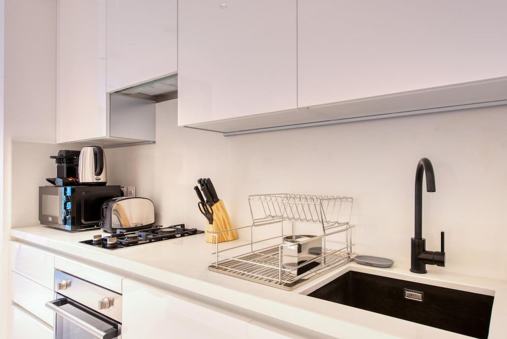 undefined Stylish Studio w Dubai Canal Vw in Business Bay 8