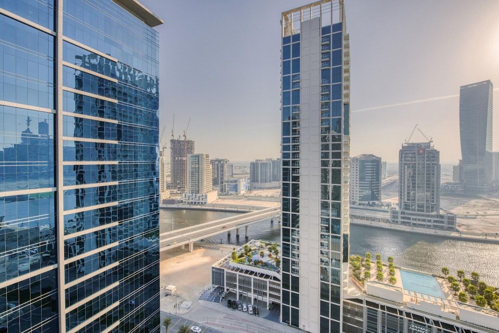 undefined Stylish Studio w Dubai Canal Vw in Business Bay