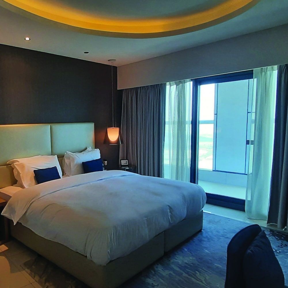 undefined Quill Residence Three Bedroom Apartment with 5 Star Amenities 6