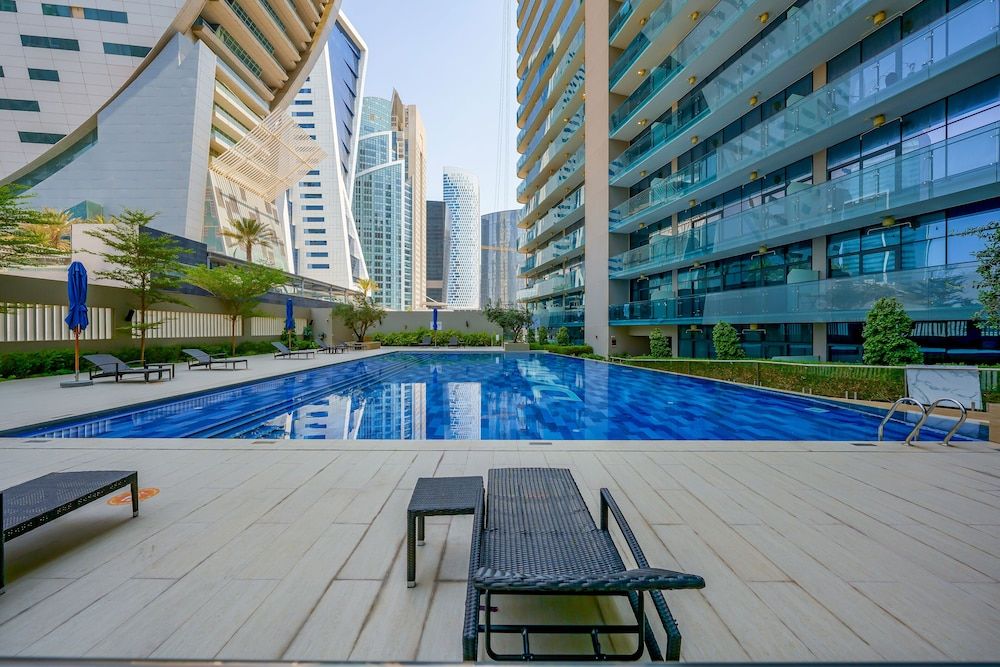 undefined Tanin - Unique Modern Apt with Stunning Canal View 2