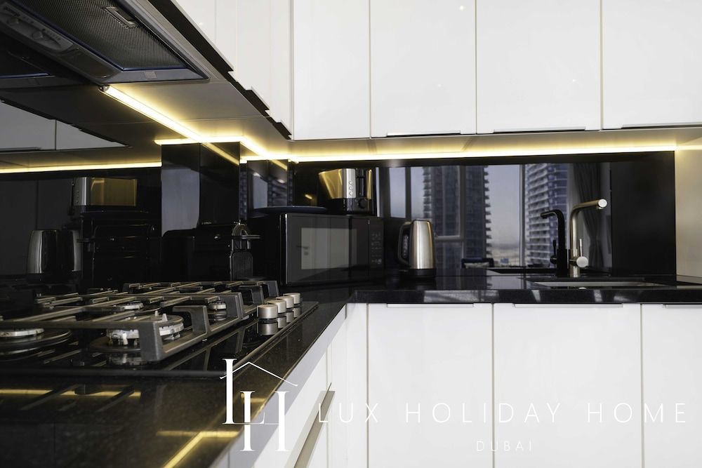 undefined LUX The Pad Executive Suite Canal View 1 10