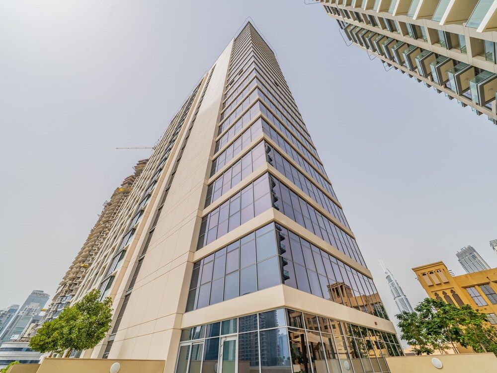 undefined Monty - Serene & Modern Apartment With Burj Khalifa View