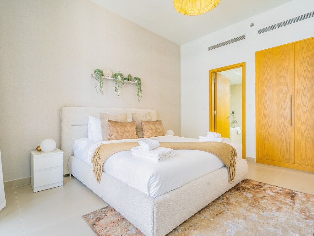 undefined Monty - Serene & Modern Apartment With Burj Khalifa View 7