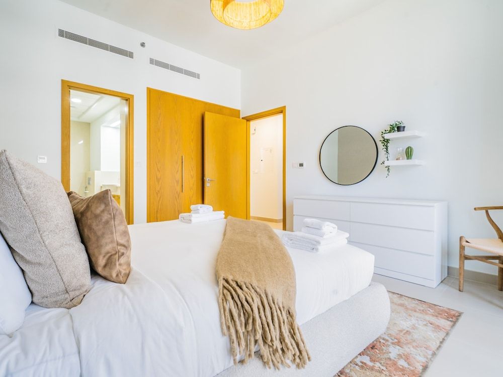 undefined Monty - Serene & Modern Apartment With Burj Khalifa View 8