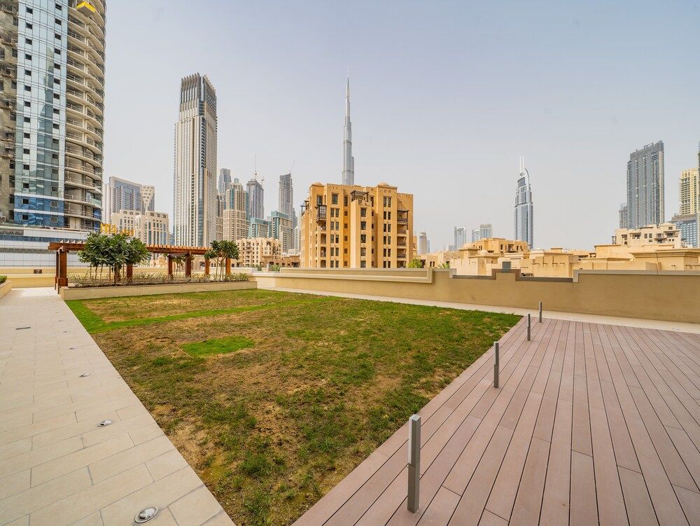 undefined Monty - Serene & Modern Apartment With Burj Khalifa View 3