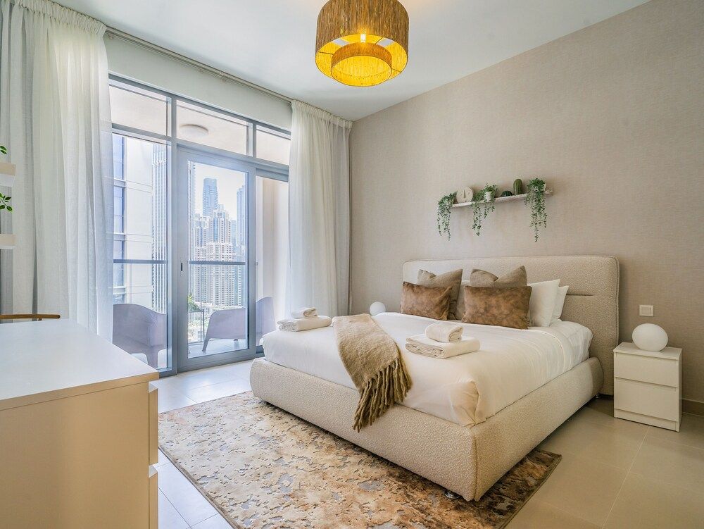 undefined Monty - Serene & Modern Apartment With Burj Khalifa View 6