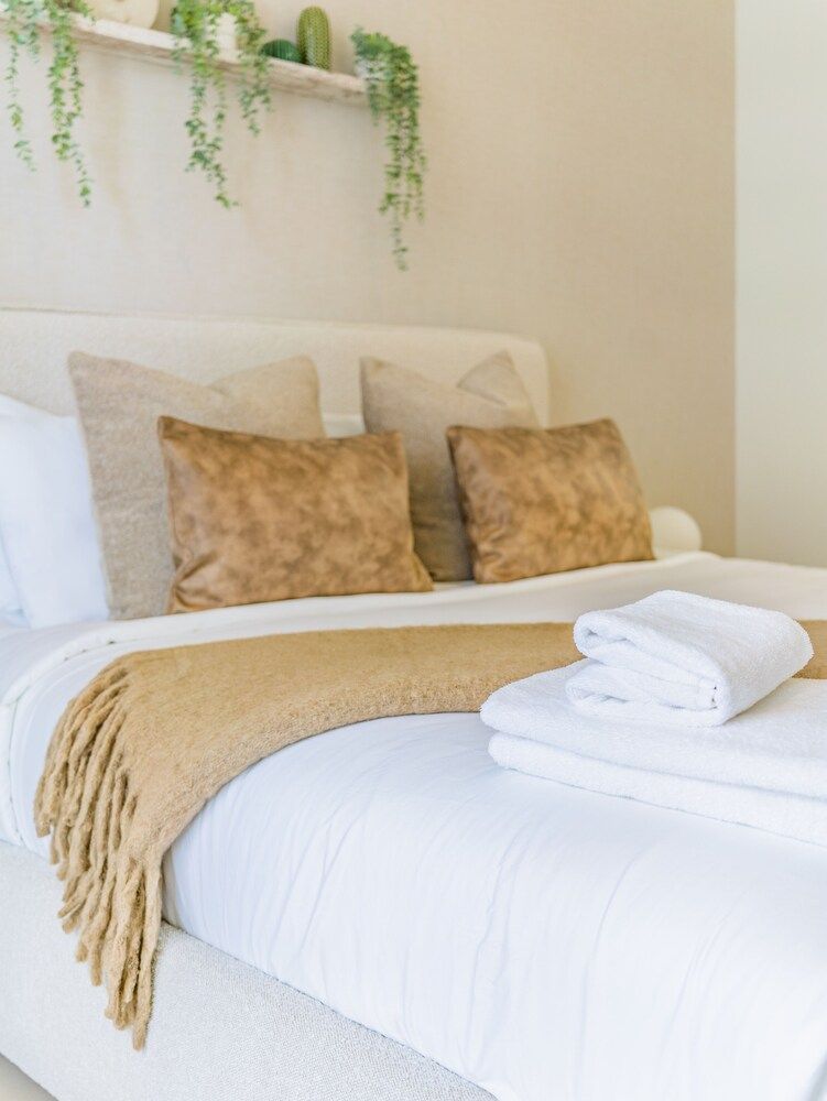 undefined Monty - Serene & Modern Apartment With Burj Khalifa View 9