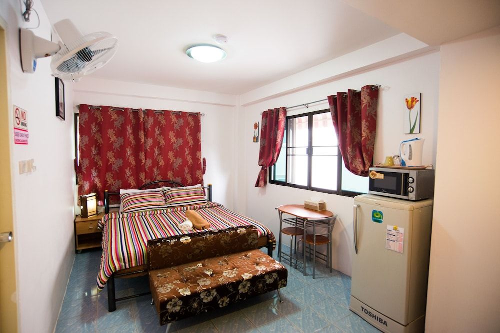 Standard Single Room (Plus)