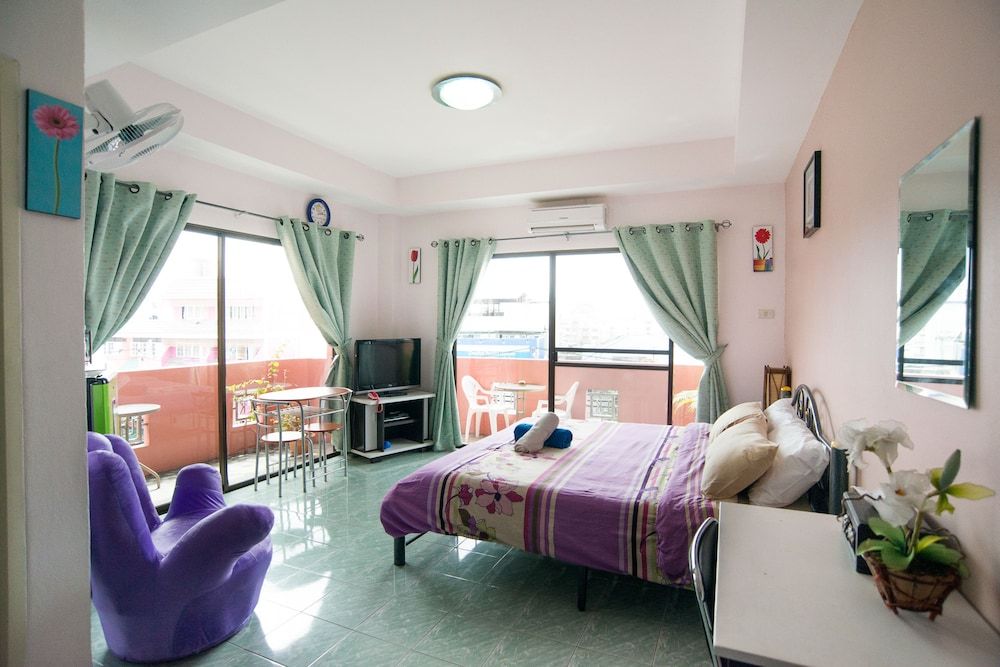 Deluxe Super Plus Triple Room
