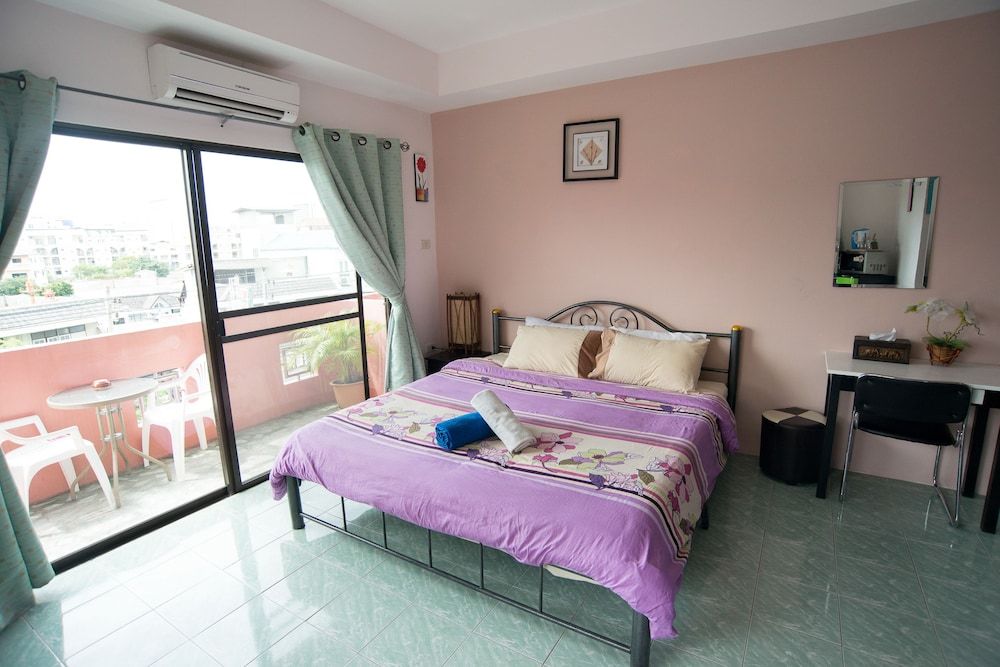 Deluxe Super Plus Triple Room