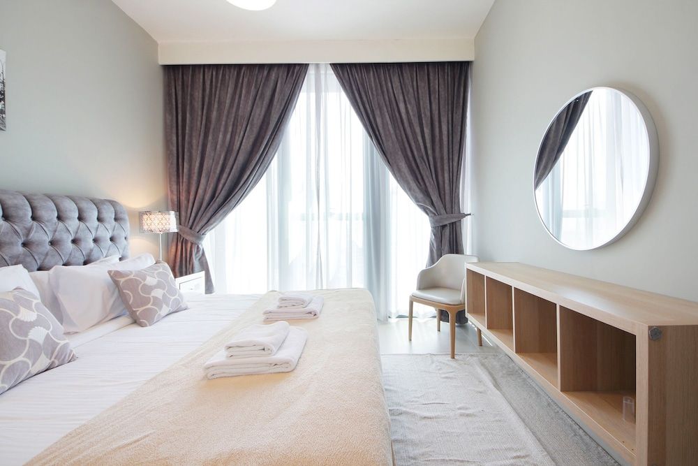 undefined Elegant 1 Bedroom in BLVD Heights 5