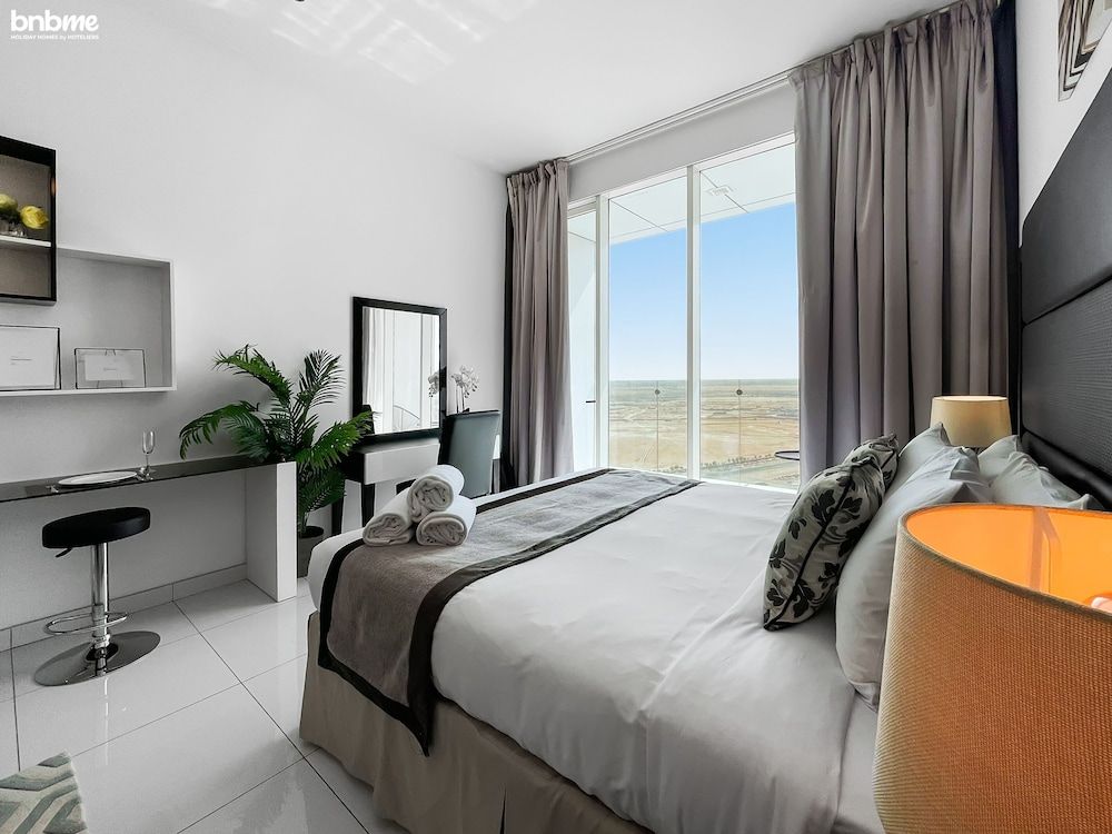 Elegant Studio Golf Course View Bnbmehomes