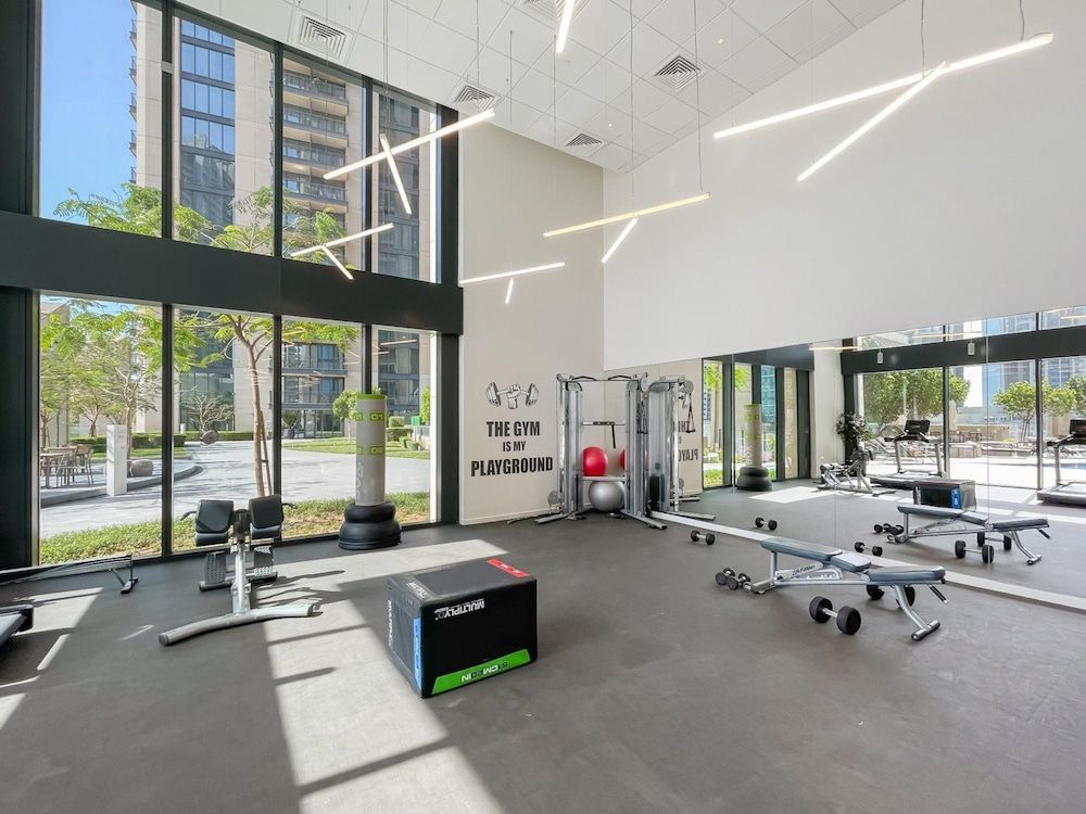 Lux 4BR Duplex in Blvd of Downtown