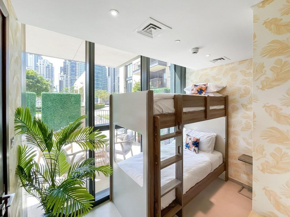 Lux 4BR Duplex in Blvd of Downtown Apartment 7