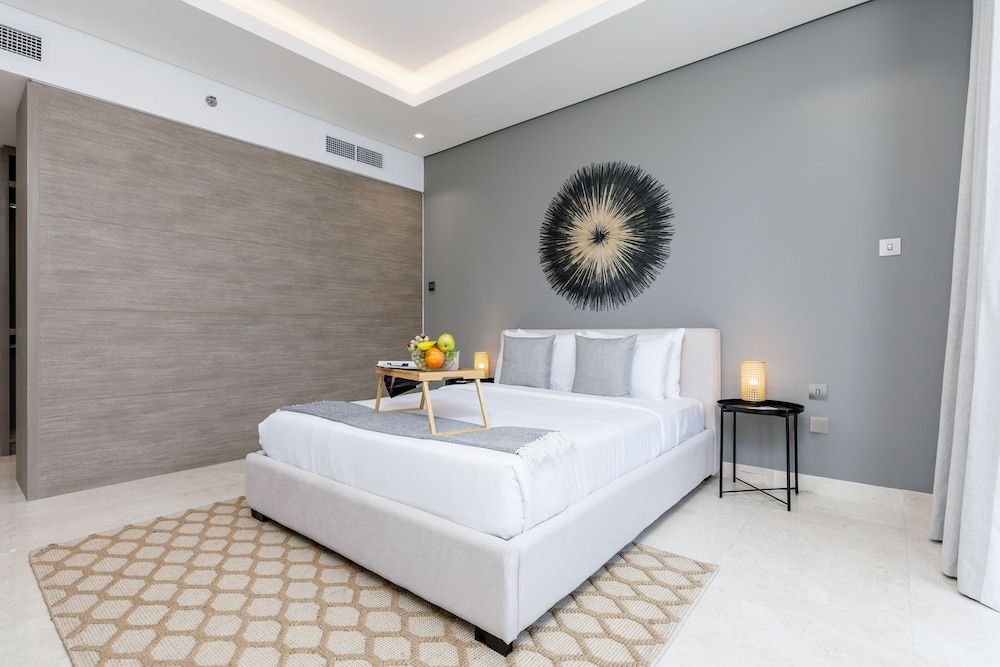 Maison Privee - Classy Urban Retreat w/ Amazing Dubai Canal Views Deluxe Apartment 3