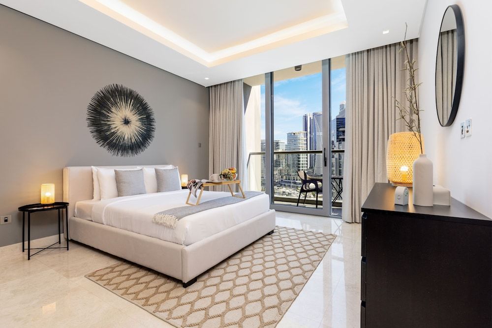 Maison Privee - Classy Urban Retreat w/ Amazing Dubai Canal Views Deluxe Apartment 5