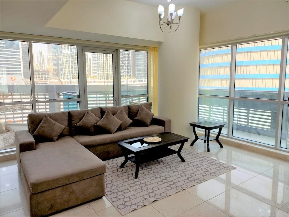undefined Gorgeous Business Bay Apartment With Balcony 8